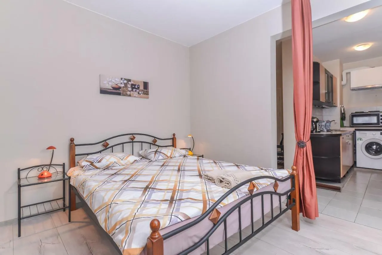 Visit Sofia Macedonia Square Central Apartment By Flat Mаnager 0*,  Bulgaria